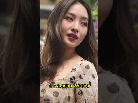 Artis Kaya Raya Yang Berasal Dari Keluarga Miskin! #fyp #viralvideo #hotnews #artist