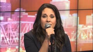 Amber Hayes Performs