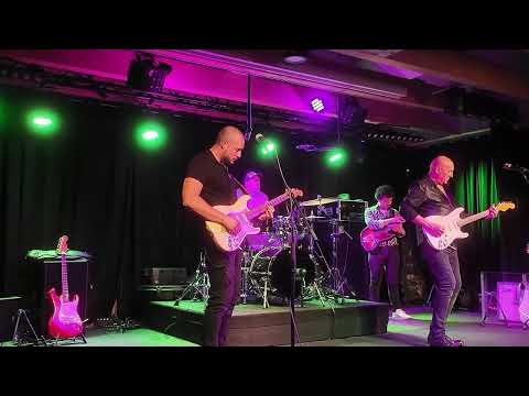 Zed Mitchell Band - Blue heart, in Lilly B! 31.10.25.