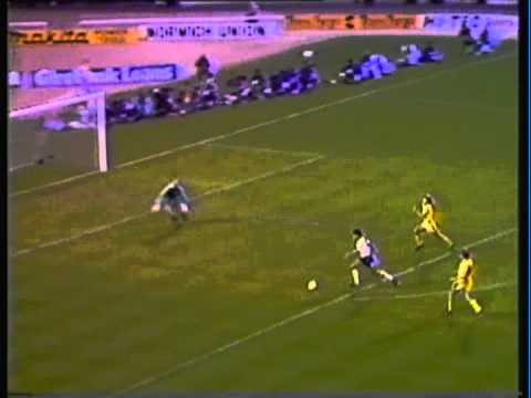 1988 (October 19) England 0-Sweden 0 (World Cup Qualifier).mpg