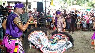 Download lagu Jathilan Mardi Raharjo Babak dua (tari) live Dadapan Godean Sleman mp3