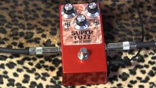 Basic Audio SUPERFUZZ demo with Mojotone 58 Quiet Coil pickups in MJT Strat