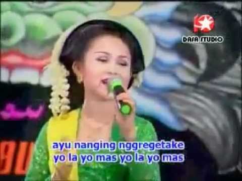 Sangga Buana Uler Kambang - Nonik Aprilia