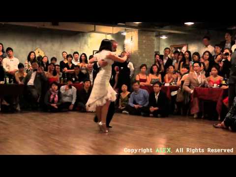  Cristina Sosa  and  Daniel Nacucchio  are  dancing  to  the  tango  "  Nido Gaucho  "