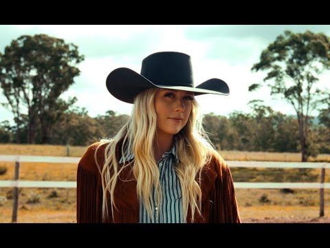 Sara Berki - Cowboys Do It Better (Official Lyric Video)