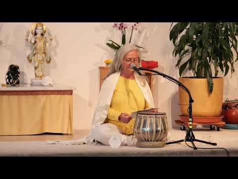 Satsang - Kirtan, Mantra und Arati mit Adishakti - Yoga Vidya Ashram Live 20:00 - 21.07.2021