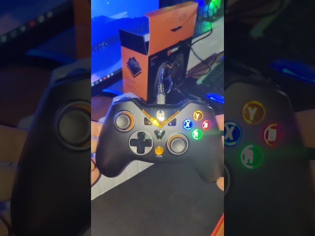 Vídeo relacionado con KROM KAISER – Gamepad con cable para PC, PS3 y PS4, Joysticks y gatillos analógicos, palancas traseras configurables, diseño para competición