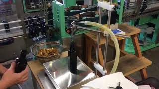 ハンディ計量充填機 6ZR | 小型充填機のNo.1企業 株式会社ナオミ ハンディ計量充填機 6ZR | 小型充填機のNo.1企業 株式会社ナオミ
