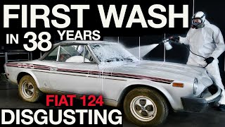 First Wash in 38 Years: Abandoned Fiat 124 Disgusting Biohazard Detail!