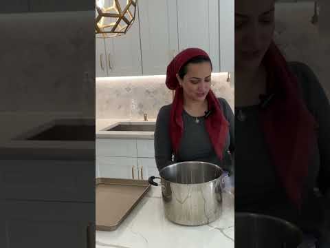 Making delicious kompot in the summer months so refreshing &easy