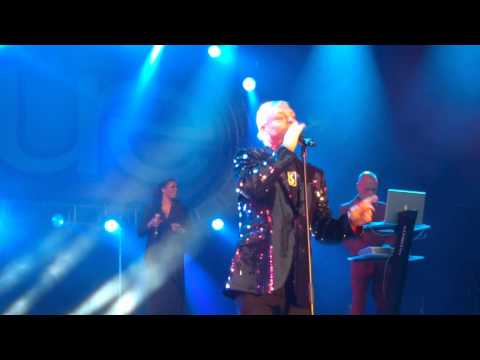 download lagu mp3 mp4 Erasure Hideaway Live, download mp3 Erasure Hideaway Live free download, download mp3 Erasure Hideaway Live