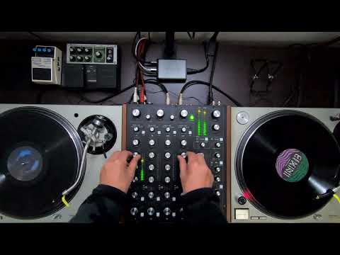 Rominimal / Minimal House / Microhouse Vinyl Mix | Underground Vibez #34