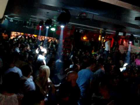 THE MARTINEZ BROTHERS x MICHELANGELO x DJ FLASH @ DEKO LOUNGE 4-17-10 SET 11