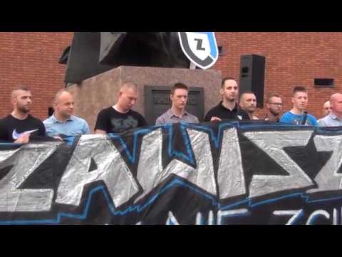 Zawisza nigdy nie zginie – skandowali pod pomnikiem króla Kazimierza