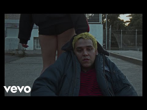 Barry B - Chocolate Axe (Video Oficial)