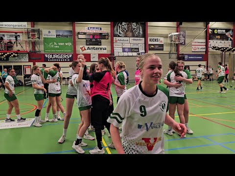 Handbal Paastoernooi Aalsmeer 9 apr 23 Quintus vs SEW 10  9 V2 incl prijsuitreiking