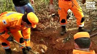 POLÍCIA CIVIL DESCOBRE CEMITÉRIO CLANDESTINO EM GOVERNADOR VALADARES