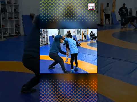 Practice on Mat at Guru Jagrup Wrestling Academy: Faridabad.