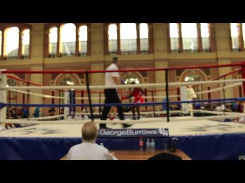 Dean Freeman vs Ola Alausa 81 kgs.           Haringey BOX CUP semi final 2018