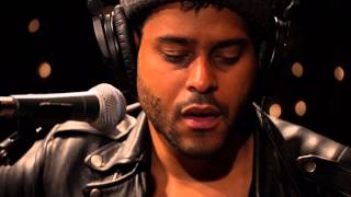 Twin Shadow - To The Top (Live on KEXP)