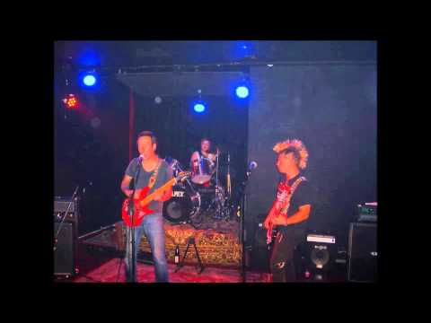 Tante Gerti - Geht's da Wirtschaft gut...