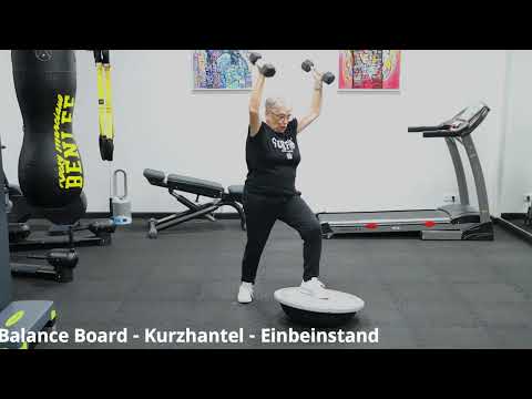 Gleichgewichstübungen für Senioren: Balance Board - Stabiliät - Sicherheit