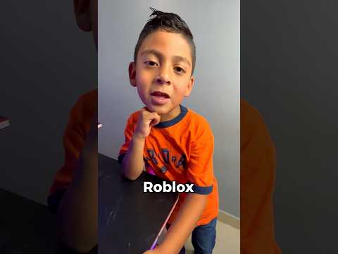 100 likes y le compro una tarjeta de roblox a mi hijo 🤑