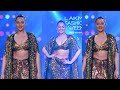 OOPS Yeh Kya दिख Gaya Sonakshi Sinha Purposely Flaunts Her H0t Figur At Lakme Fashion Week 202