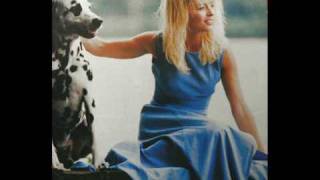 Iveta Bartošová- TY,SLUNCE A JÁ Iveta Bartošová- TY,SLUNCE A JÁ