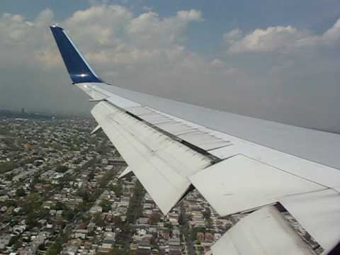 Delta 767-300 landing in New York JFK