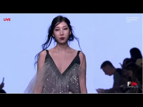 LYUBOV BABITSKAYA Fall 2021 Moscow -  Fashion Channel