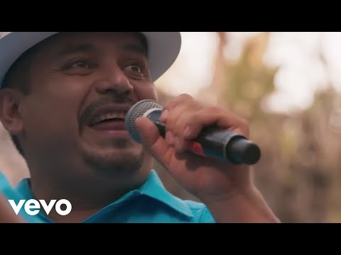 Los Ángeles Azules - La Cadenita ft. Alicia Villarreal (De Plaza En Plaza)