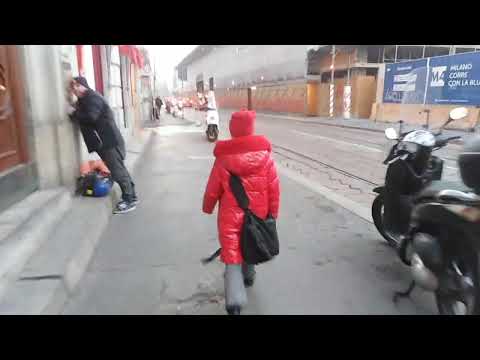 Ангелишка в пути на балет. Милан.