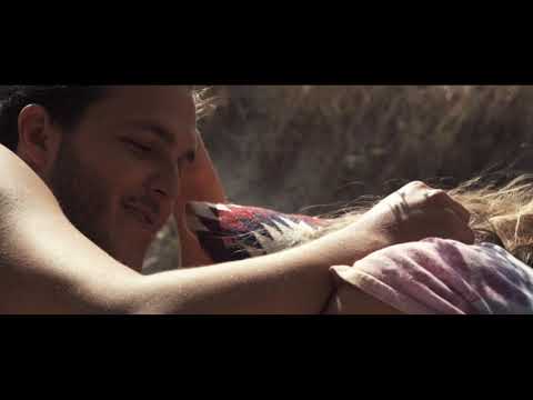 León Bravo - Lejos de Aquí (Prod. Manu Kirós) [Vídeo Oficial]
