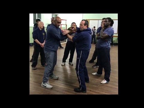 Simply Wing Chun Kuen - teaching a Chi Sao application, Oct 2016