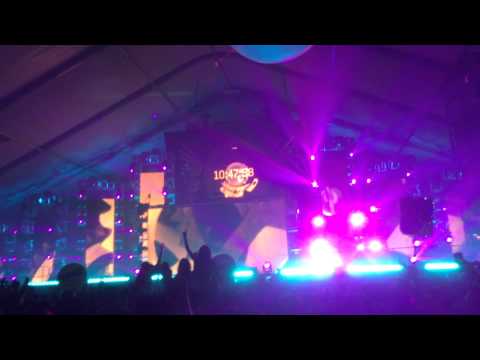 Audien feat. Ruby Prophet - Circles (Live)