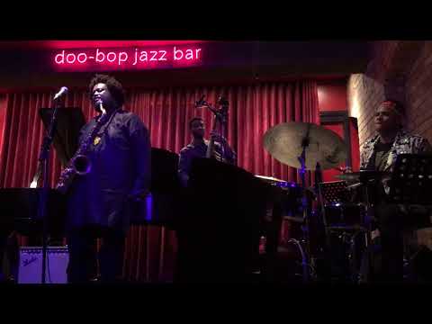 Kamasi Washington, Ronald Bruner Jr. and Joshua Crumbly @ Doo-Bop jazz Bar