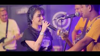 Download lagu SYAHIBA SAUFA FULL SENYUM SAYANG LIVE MUSIC mp3 Download lagu SYAHIBA SAUFA FULL SENYUM SAYANG LIVE MUSIC mp3