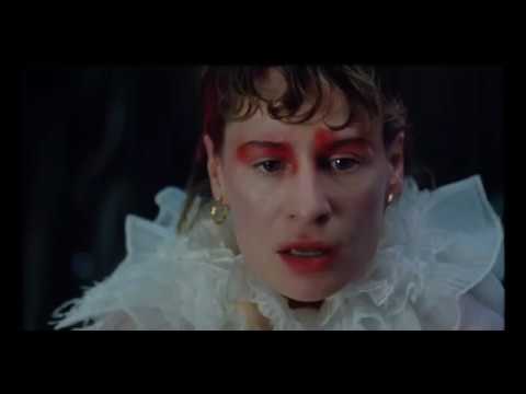 Christine and the Queens, Caroline Polachek - La Vita Nuova