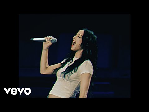 Katy Perry - bandaids (Live At THE LIFETIMES TOUR)