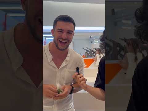 Oktay Fason məni güldürə bilər mi