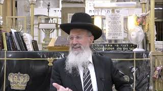 הגאון הרב אברהם יוסף שליט"א ירבה בפירות ומגדים ומיני ריח, כדי להשלים מנין מאה ברכות. סימן רצ סעיף א' (הרב אברהם יוסף) - התמונה מוצגת ישירות מתוך אתר האינטרנט יוטיוב. זכויות היוצרים בתמונה שייכות ליוצרה. קישור קרדיט למקור התוכן נמצא בתוך דף הסרטון