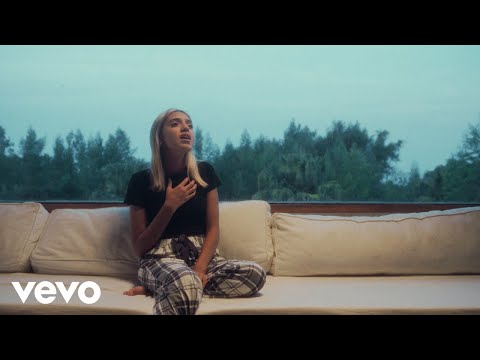 Sophiv - Tú Eres Mi Lugar (Video Oficial)