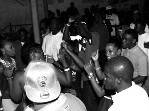 FREEDOM PROMO , JUNE 14TH @ SHARKEEZ BAR & GRILL!