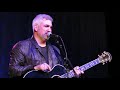 Taylor Hicks Nineteen