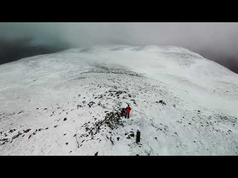Creag Pitridh, Geal Charn e Beinn a'Chlachair.