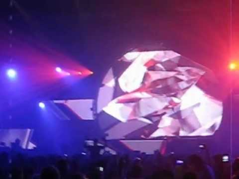 Intro Markus Schulz @ A state of trance 550 in Den Bosch