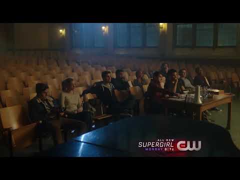 Riverdale 2x18 Alica canta "Stay Here Instead" - Carrie: The Musical