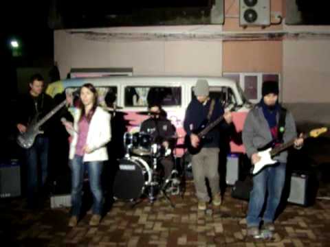 Rock'N Therapy ft Derya-Sürgün (Rock'N Therapy cover)
