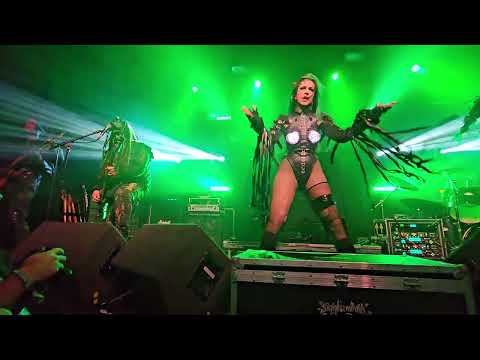 sick n beautiful at rescue rooms Notts on tour with wednesday 13